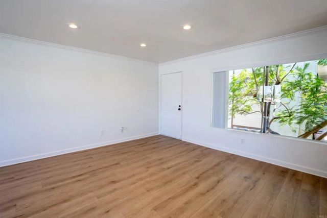 569 E Street 14, Chula Vista, CA 91910