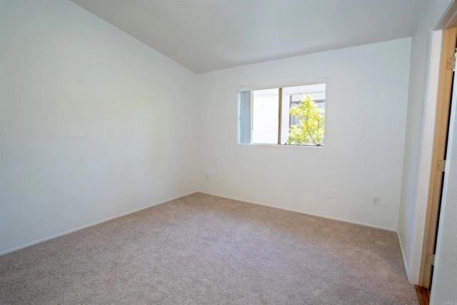 569 E Street 14, Chula Vista, CA 91910