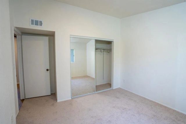 569 E Street 14, Chula Vista, CA 91910