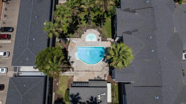 569 E Street 14, Chula Vista, CA 91910