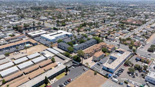 569 E Street 14, Chula Vista, CA 91910