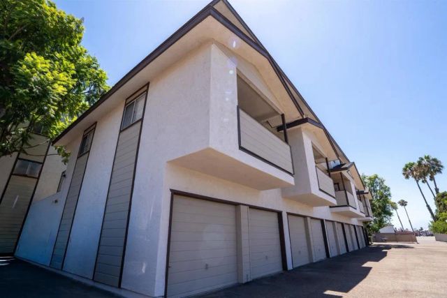 569 E Street 14, Chula Vista, CA 91910