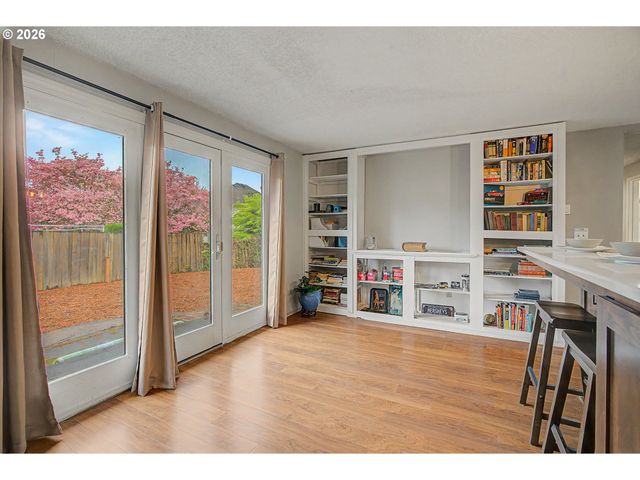 20717 Sw 94TH Ave, Tualatin, OR 97062