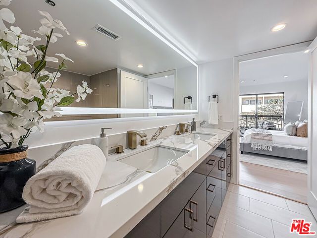 1133 5th Street 301, Santa Monica, CA 90403