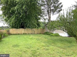 12007 GLEN CIR, Bridgeville, DE 19933