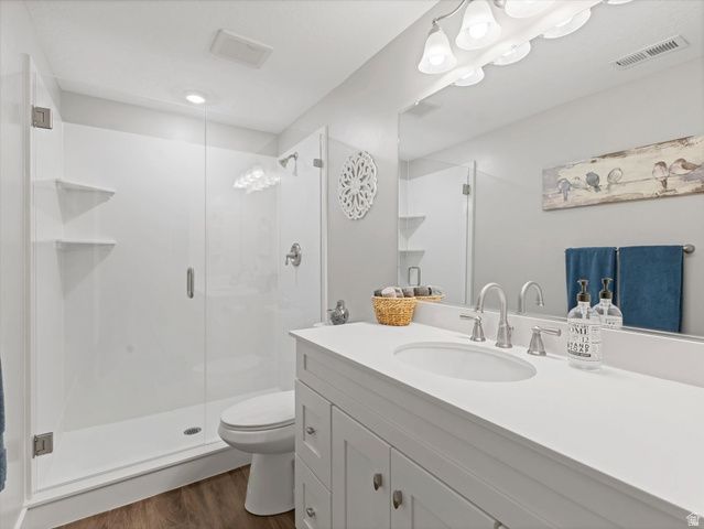8136 S 6430 W, West Jordan, UT 84081