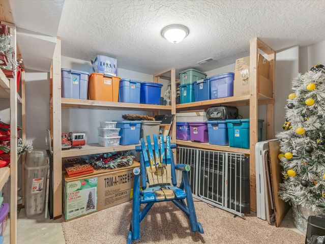8136 S 6430 W, West Jordan, UT 84081