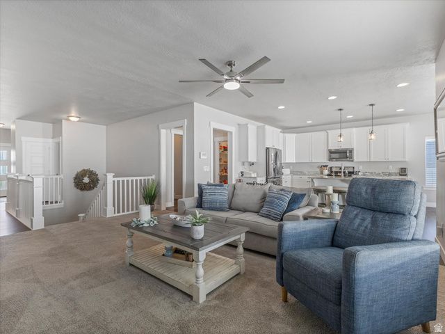 8136 S 6430 W, West Jordan, UT 84081