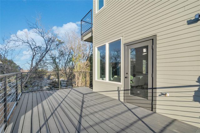 2309 Montopolis DR 7, Austin, TX 78741