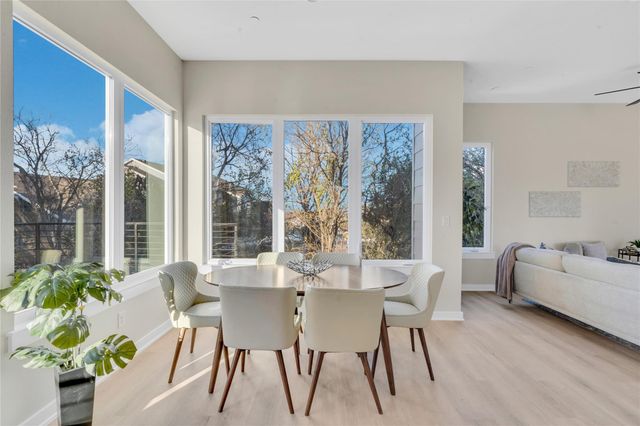 2309 Montopolis DR 7, Austin, TX 78741