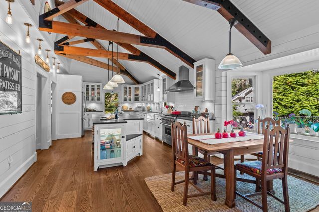 104 Lakeshore Circle NE, Marietta, GA 30067