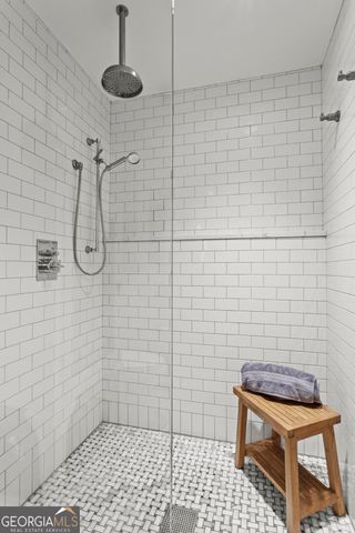 104 Lakeshore Circle NE, Marietta, GA 30067