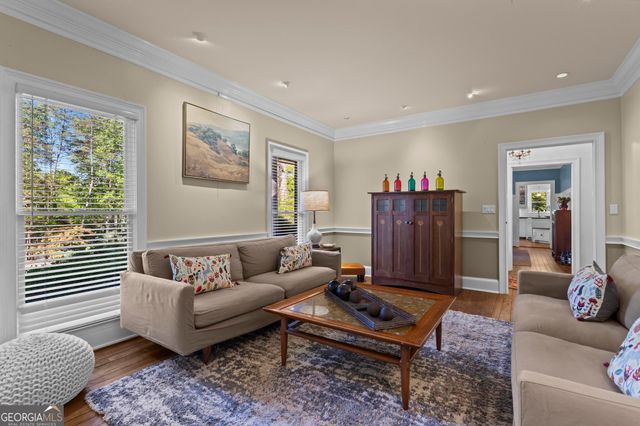 104 Lakeshore Circle NE, Marietta, GA 30067