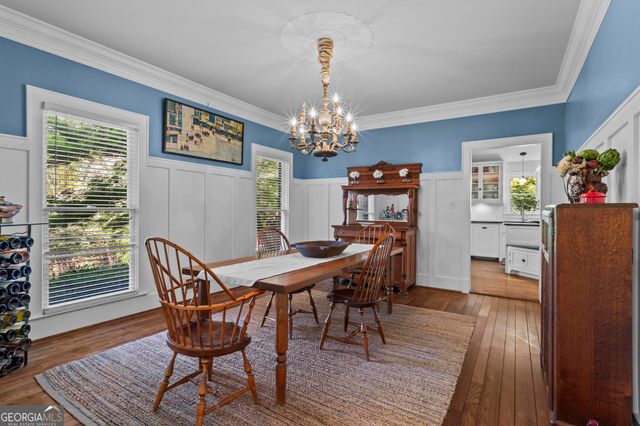 104 Lakeshore Circle NE, Marietta, GA 30067