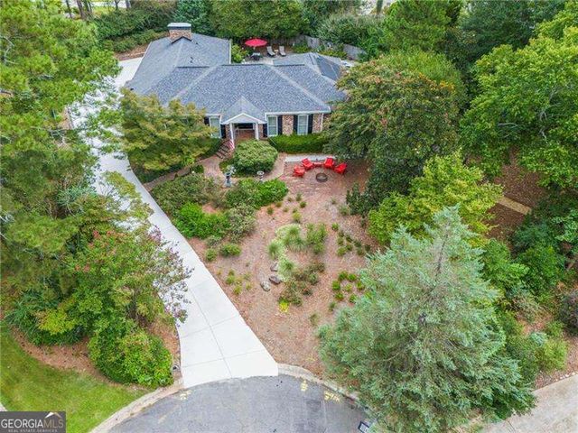 104 Lakeshore Circle NE, Marietta, GA 30067