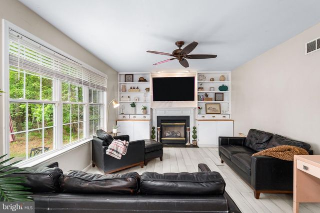 221 BENNIE DR, North East, MD 21901