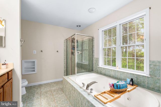 221 BENNIE DR, North East, MD 21901