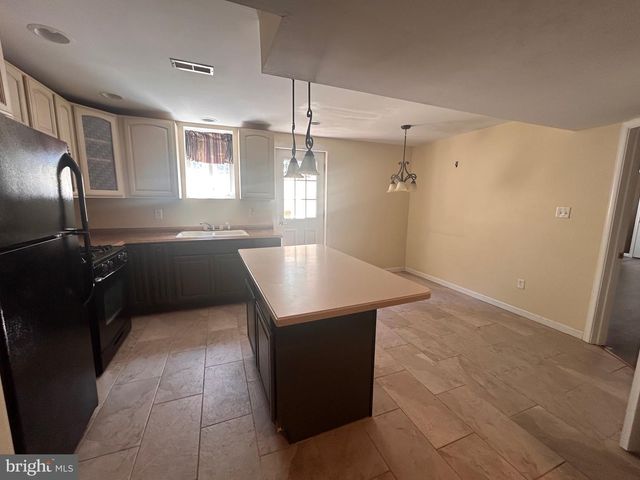 221 BENNIE DR, North East, MD 21901