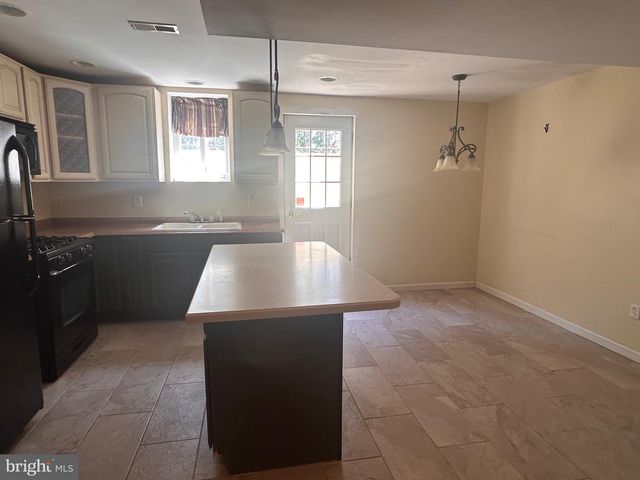 221 BENNIE DR, North East, MD 21901