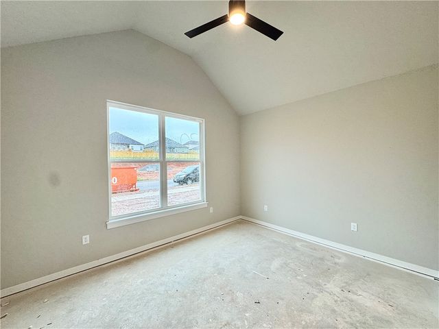5908 SW Omaha Avenue, Bentonville, AR 72713