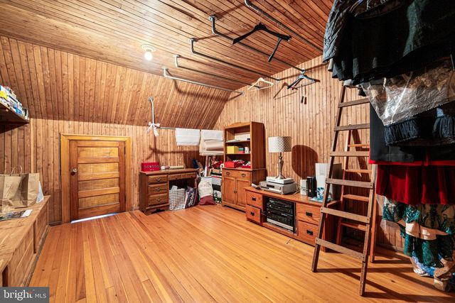 1018 BEECH RD, Wallingford, PA 19086