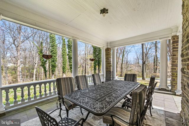 1018 BEECH RD, Wallingford, PA 19086