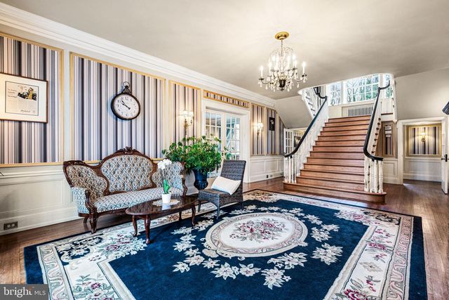 1018 BEECH RD, Wallingford, PA 19086