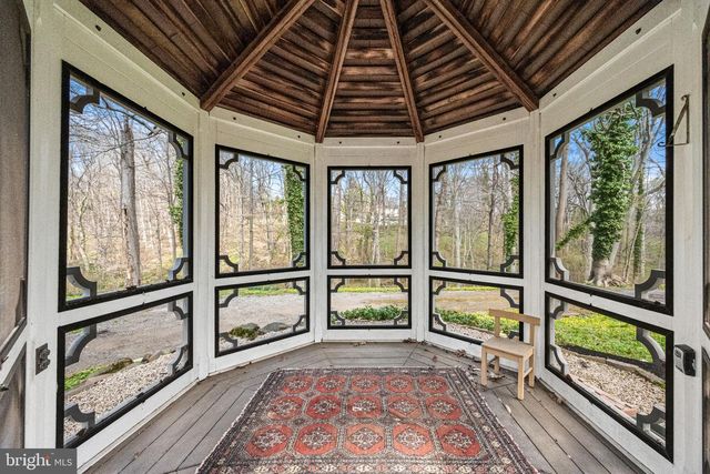 1018 BEECH RD, Wallingford, PA 19086