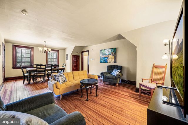 1018 BEECH RD, Wallingford, PA 19086