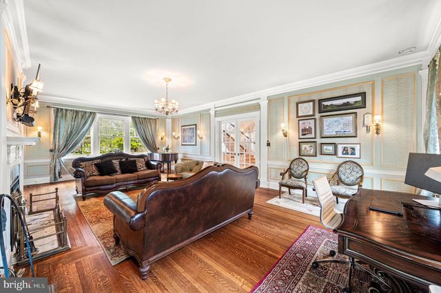 1018 BEECH RD, Wallingford, PA 19086