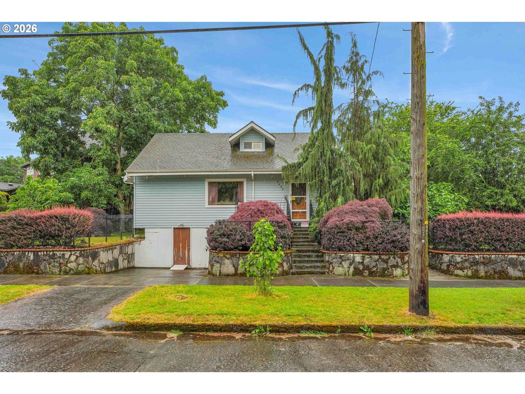6433 Ne DURHAM Ave, Portland, OR 97211
