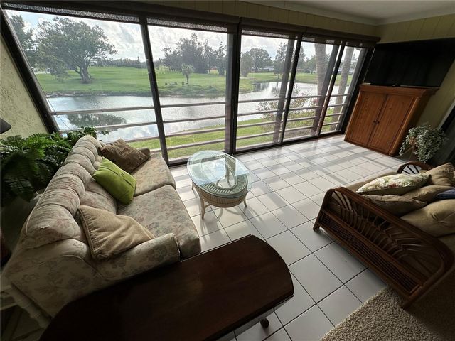 3500 EL CONQUISTADOR PARKWAY 314, Bradenton, FL 34210