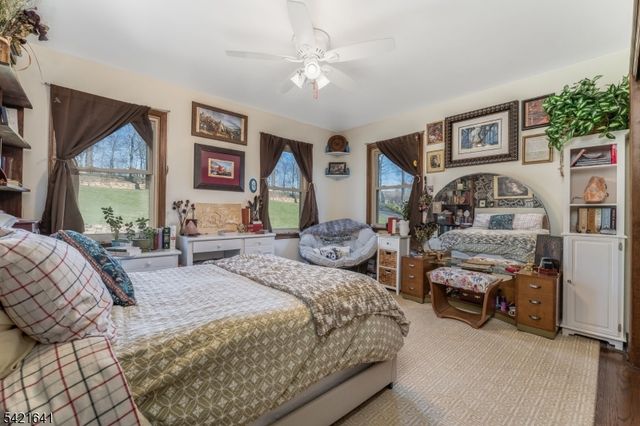 514 Lannon Ln, Bethlehem Twp., NJ 08826
