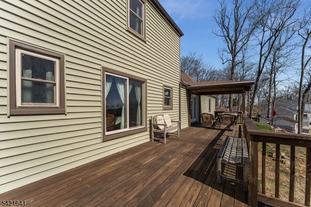 514 Lannon Ln, Bethlehem Twp., NJ 08826
