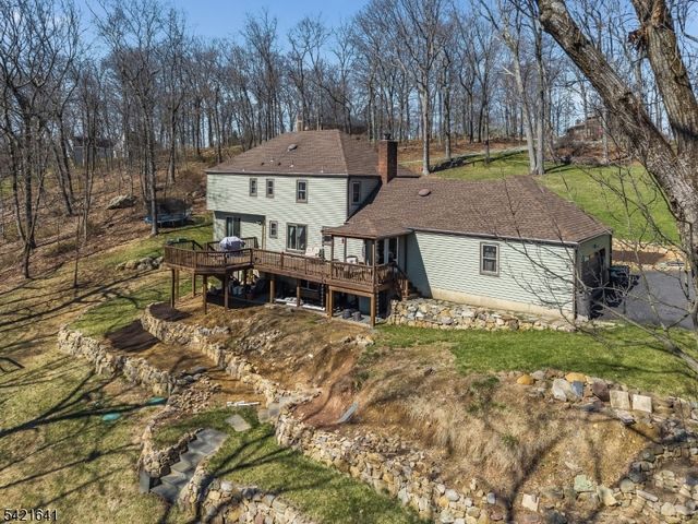 514 Lannon Ln, Bethlehem Twp., NJ 08826