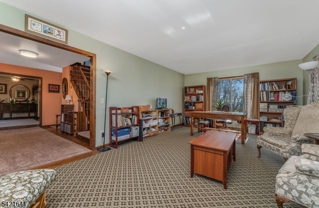 514 Lannon Ln, Bethlehem Twp., NJ 08826
