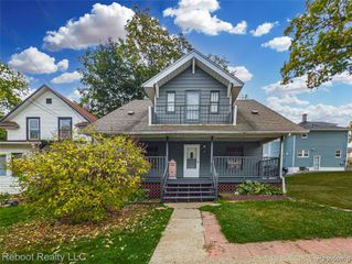 306 Whittemore Street, Pontiac, MI 48342