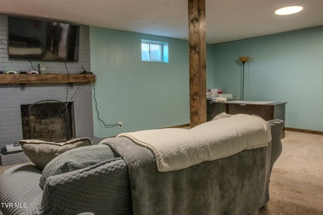 329 Summerville Road, Kingsport, TN 37663