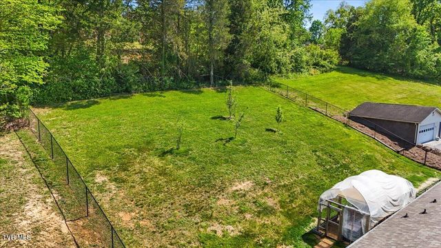 329 Summerville Road, Kingsport, TN 37663