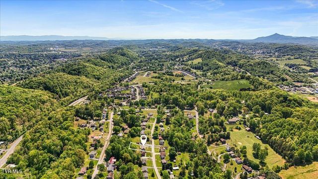329 Summerville Road, Kingsport, TN 37663