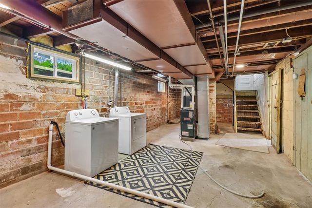 407 Virginia Avenue, Des Moines, IA 50315