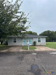 501 W Lincoln Avenue B, Copperas Cove, TX 76522