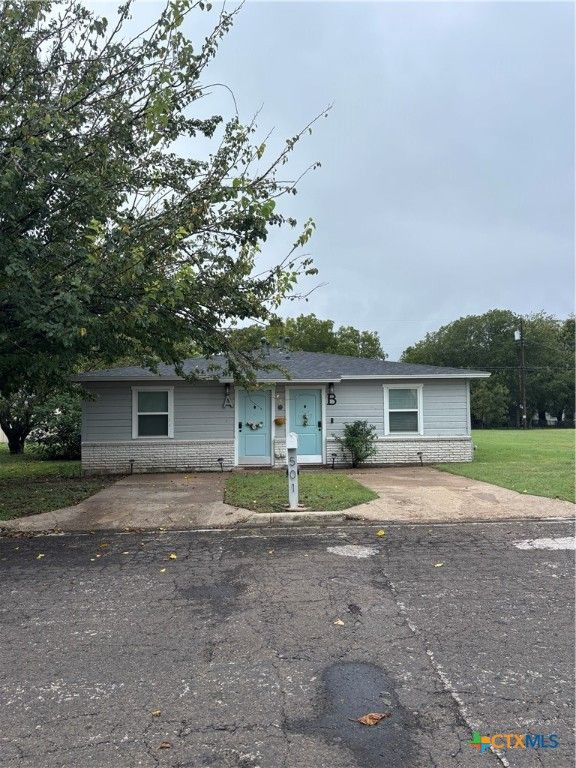 501 W Lincoln Avenue B, Copperas Cove, TX 76522
