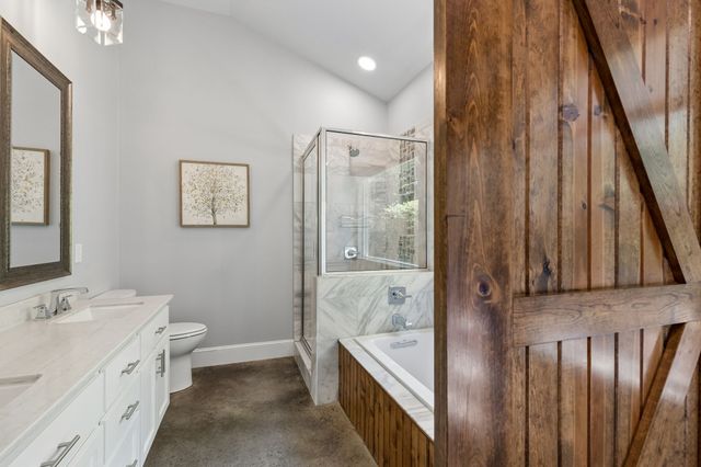 6912 Circle Drive, Bonham, TX 75418