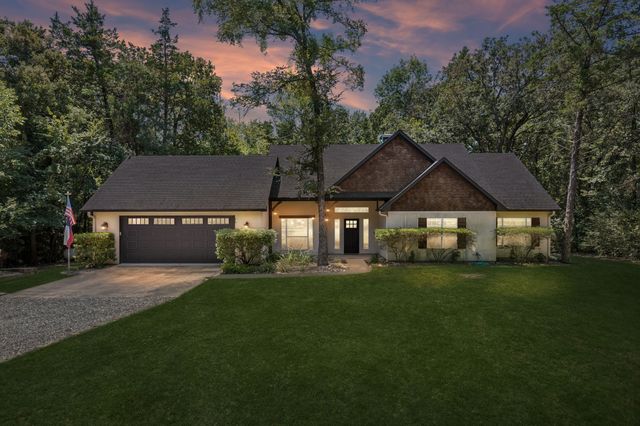 6912 Circle Drive, Bonham, TX 75418