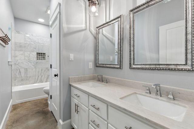 6912 Circle Drive, Bonham, TX 75418