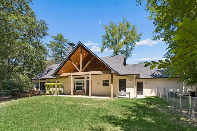 6912 Circle Drive, Bonham, TX 75418