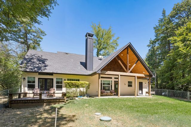 6912 Circle Drive, Bonham, TX 75418