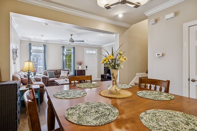 1306 Trenton Ln, Franklin, TN 37067