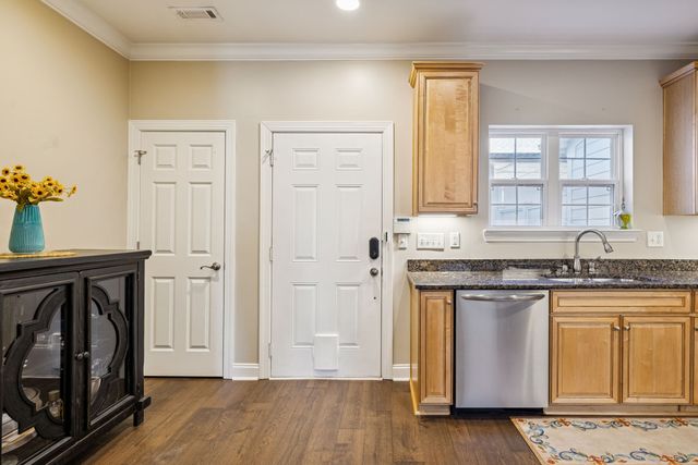 1306 Trenton Ln, Franklin, TN 37067